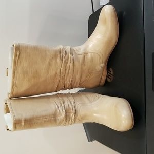 Rare Mea Shawdow Leather Camel Mid Calf    Boot.